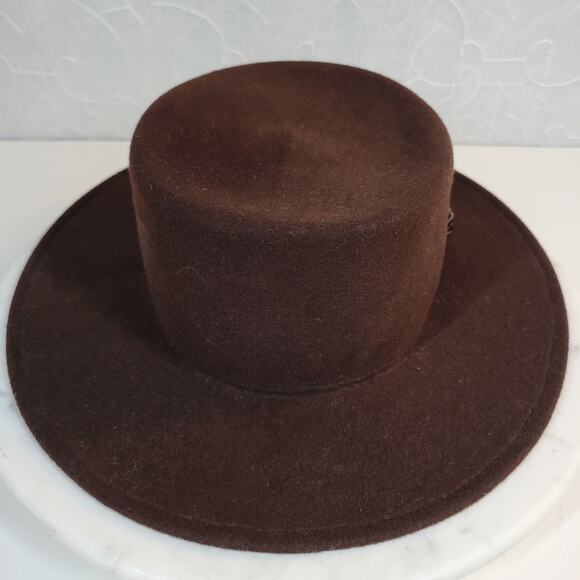 Wool hat‎ Brown